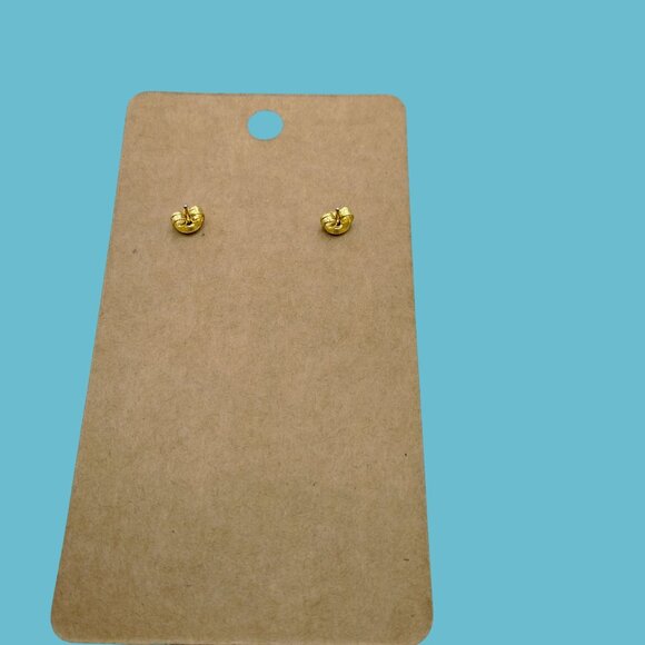 Gold Tone Shell Earrings Vintage Pierced Post - Picture 6 of 6